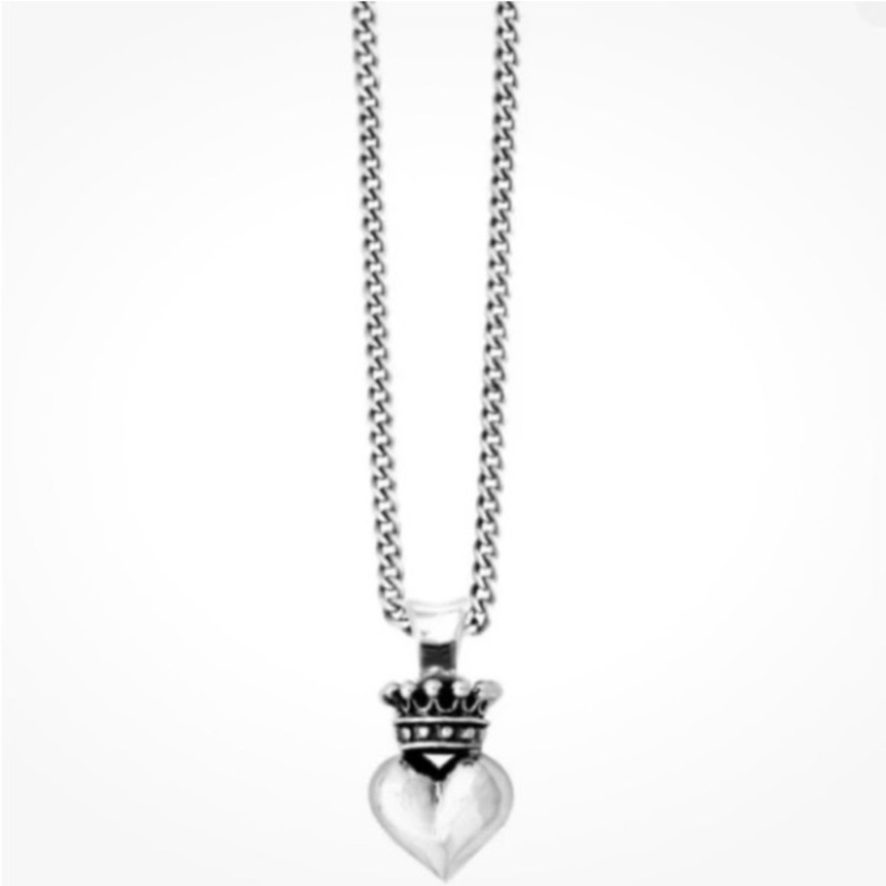 King Baby Heart Pendant and Necklace 
24 inches long necklace - Picture 8 of 9